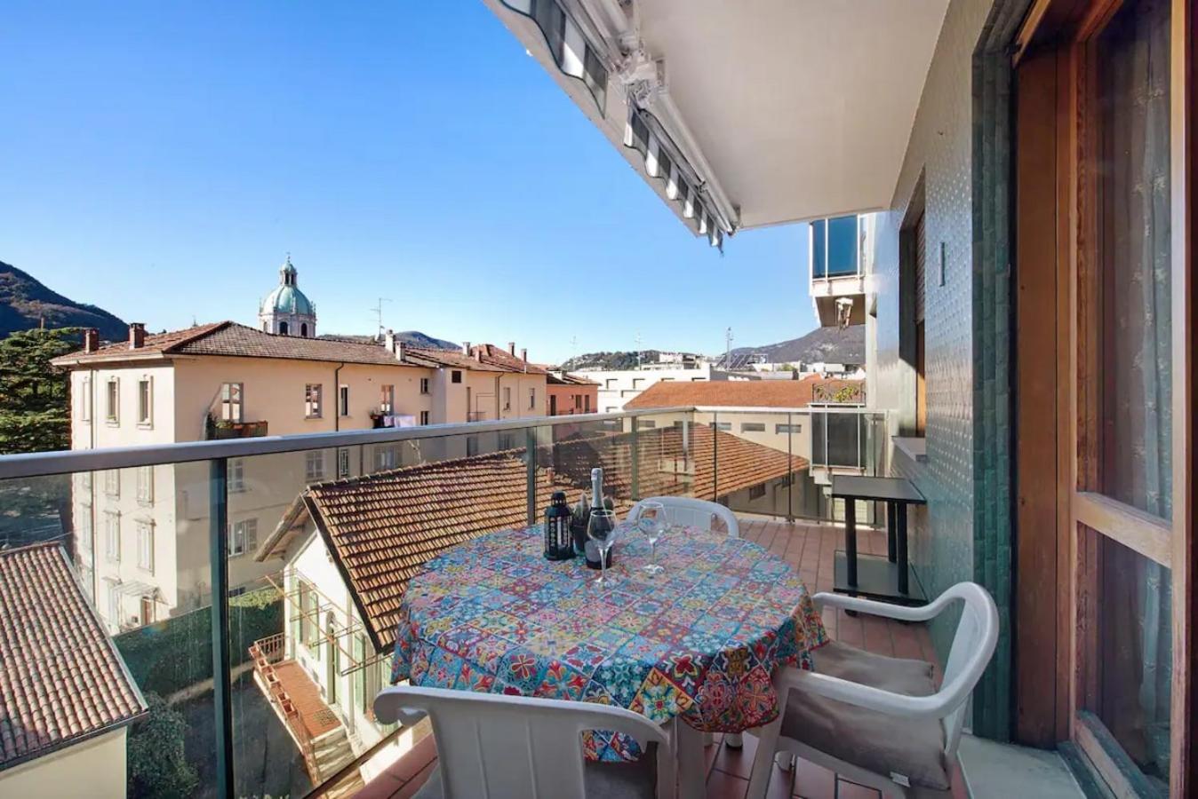 Appartamento House Of Roses Con Vista Duomo Como Ngoại thất bức ảnh